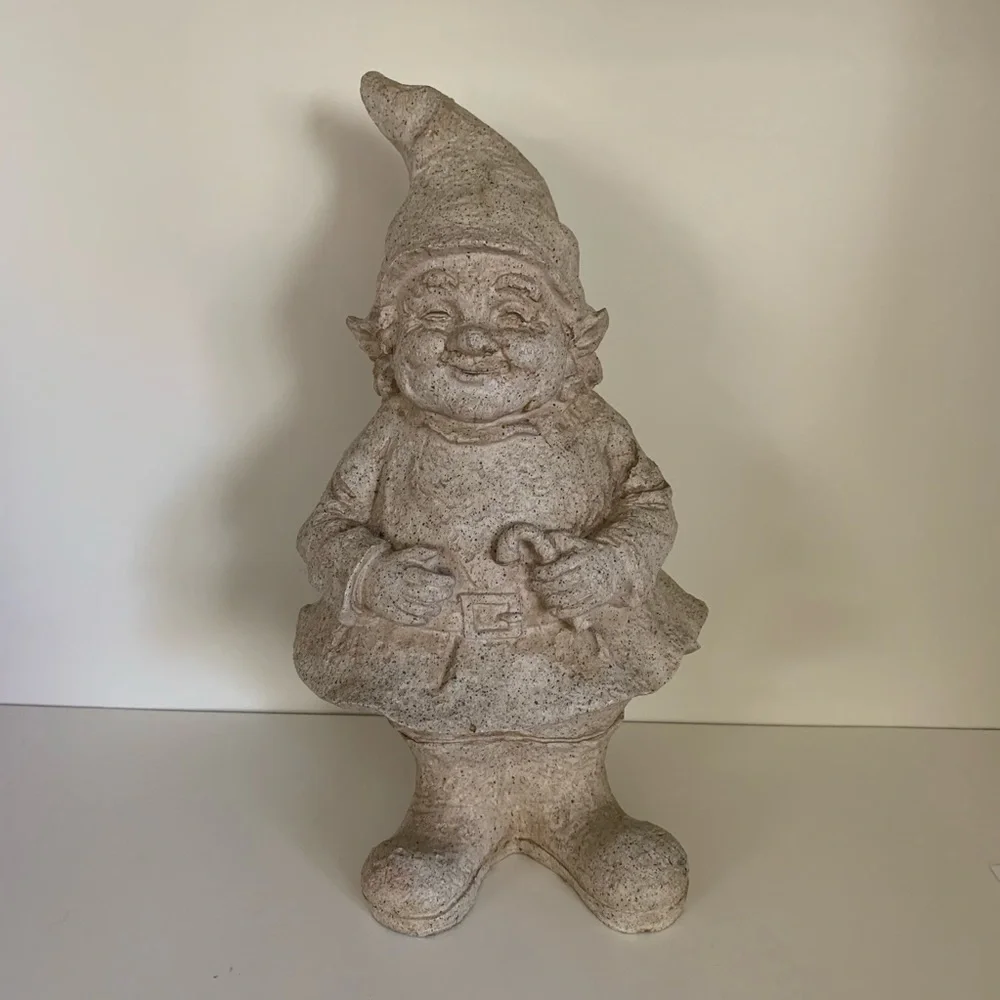Vintage Elf stone garden gnome 2.5 pounds